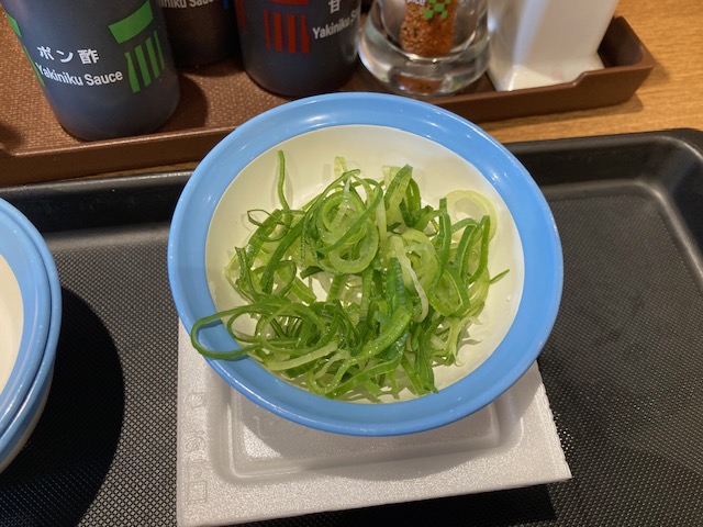 Wで選べる玉子かけごはんの納豆とねぎ