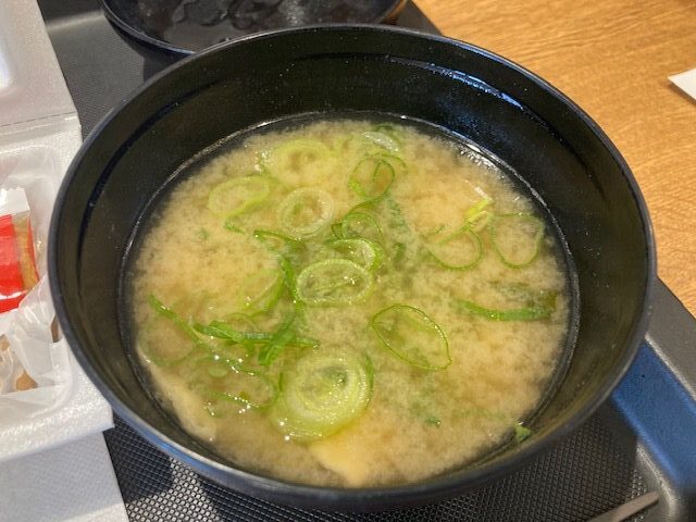 Wで選べる玉子かけごはんの味噌汁